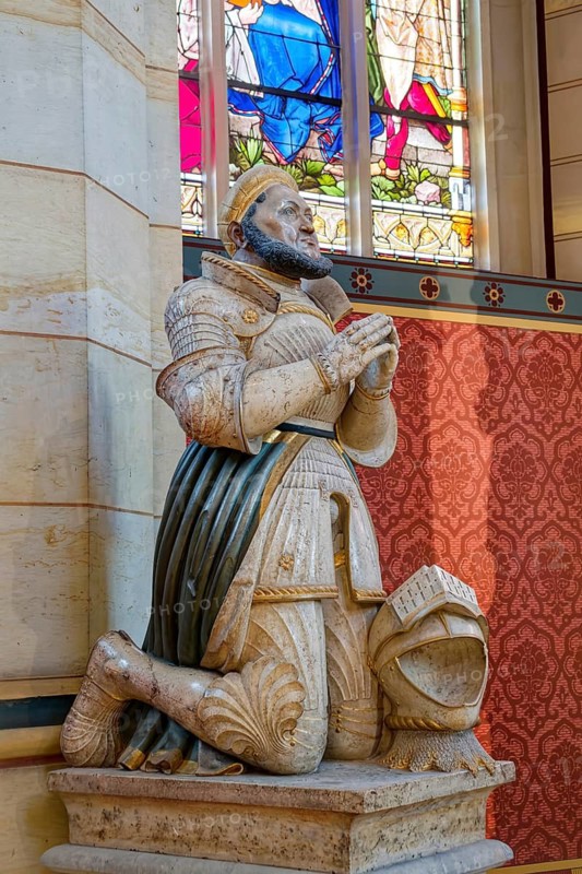 Alabaster statue of Elector Frederick the Wise, Wittenberg Castle Church, former residence of the Saxon Electors, Renaissance, Reformation, Martin Luther, 95 theses, Luther Memorial, interior view, Luther city Wittenberg, Saxony-Anhalt, Germany