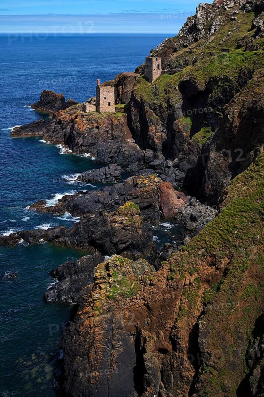 Ruin, Crown Mine engine houses, Botallack Tin Mine, tin mine, tin mine, mining, Pendeen, Trewellard near St Just in Penwith, coast, cliffs, Cornwall, England, Great Britain, Great Britain