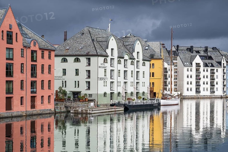 Downtown, Ålesund or Alesund, Ålesundet, Møre og Romsdal County, Norway