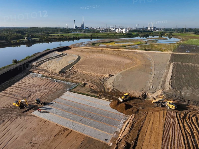 Haltern-Marl, North Rhine-Westphalia, Germany - Lippe, flood protection in the Haltern-Lippramsdorf-Marl area (HaLiMa) . Flood protection on the River Lippe by relocating the dyke and thus extending the floodplain. Marl Chemical Park at the back