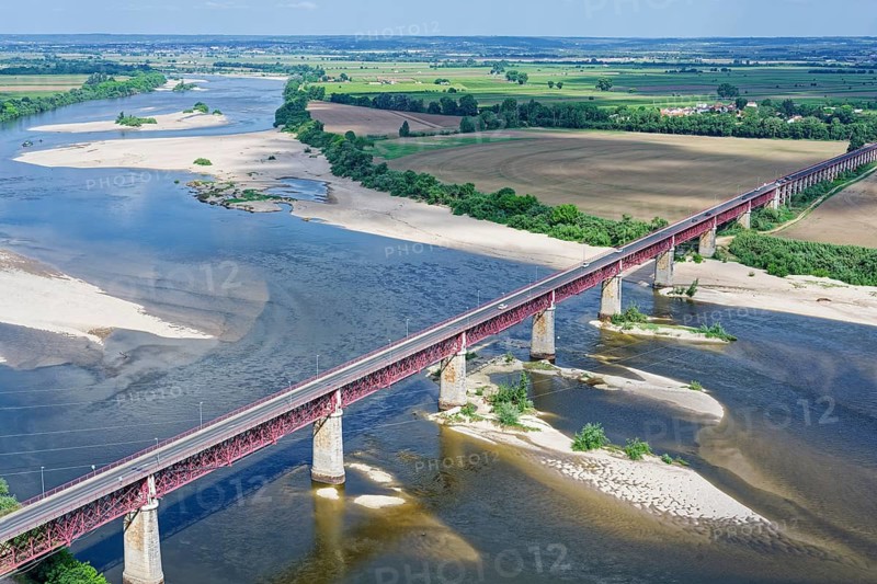 View over the Tagus River and Dom Luis I bridge, Santarem, Ribatejo, Portugal
