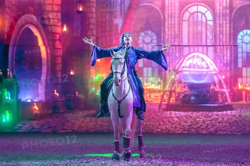Cavalluna, horse show on Gateway to the Otherworld tour in Berlin's Uber Arena on 17.01.2026