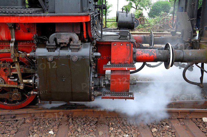 Locomotive releases steam, detailed view of the ELNA 6 four-coupler superheated steam locomotive from 1930, Ebermannstadt, Upper Franconia, Germany