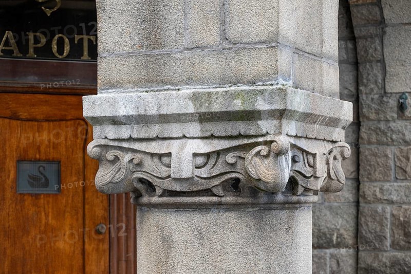Column, entrance area former swan pharmacy, now Museum Jugendstilsenteret og KUBE, Ålesund or Alesund, Møre og Romsdal Fylke, Norway