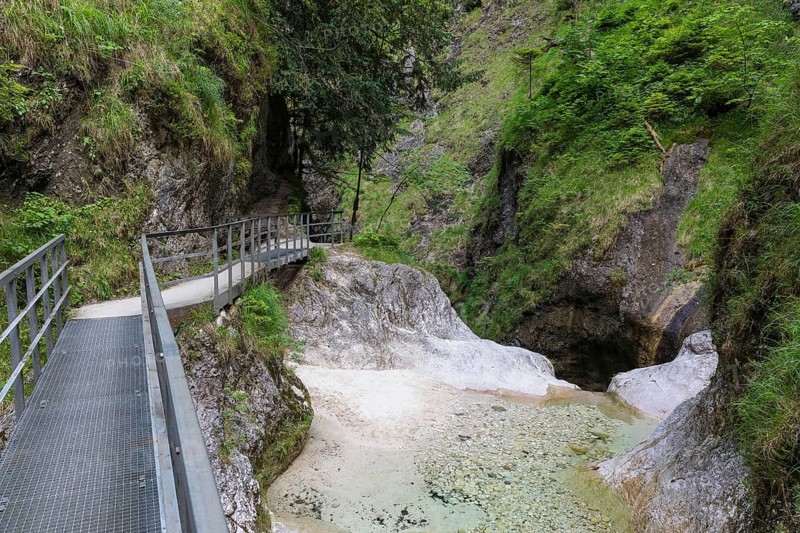 Hiking trail through the Almbach Gorge near Ettenberg, Berchtesgadener Land, Bavaria, Germany