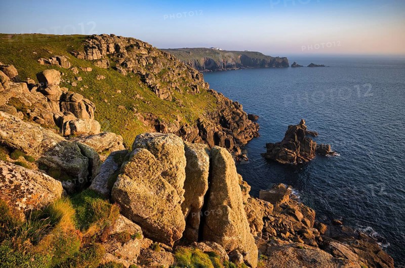 Coastline, cliffs, coast, rock formation, sea, headland's End, Penzance, Penwith peninsula, evening mood, Cornwall, England, Great Britain, Great Britain