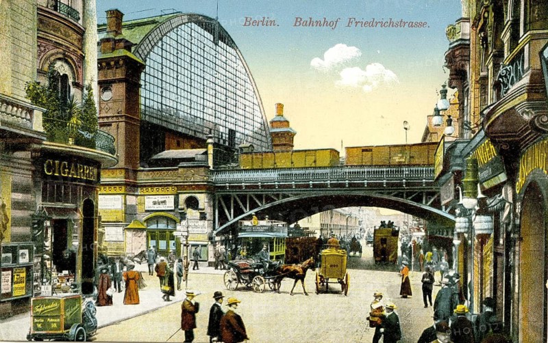 Berlin, Mitte, Friedrichstr. Station, color lithograph, historical view of Friedrichstraße with the station building and street life, around 1910