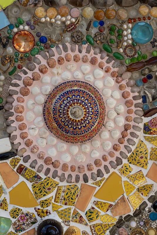 Main chedi (Phra That) decorated with over 5 million colourful mosaic stones and ceramic pieces, Buddhist temple complex Wat Phra That Sorn Kaew, Khao Kho Mountains, Phetchabun Province, Isan, Thailand