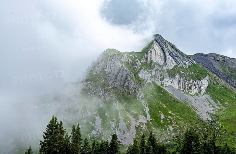 Dramatic mountain landscape with clouds, Ars mountain summit, near Suls-Lobhornhütte, Bernese Alps, Bernese Oberland, Switzerland