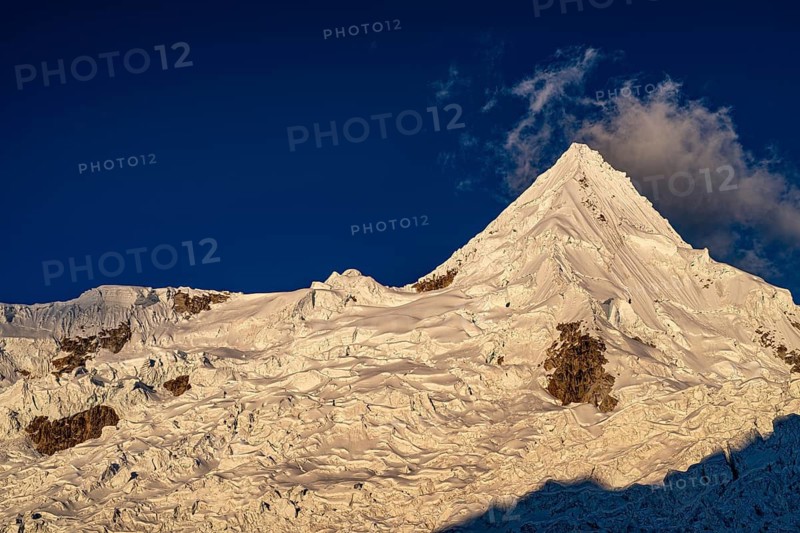 Alpamayo with alpamayo glacier in the evening light, 5947 m, with the title of most beautiful mountain in the world, Cordillera Blanca, Huascaran National Park, northern Peru, Peru, South America