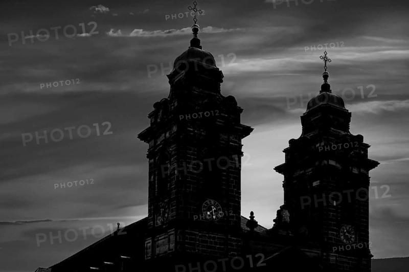 Egidienkirche as a silhouette in the evening sky, black and white, Egidienplatz, Nuremberg, Middle Franconia, Bavaria, Germany