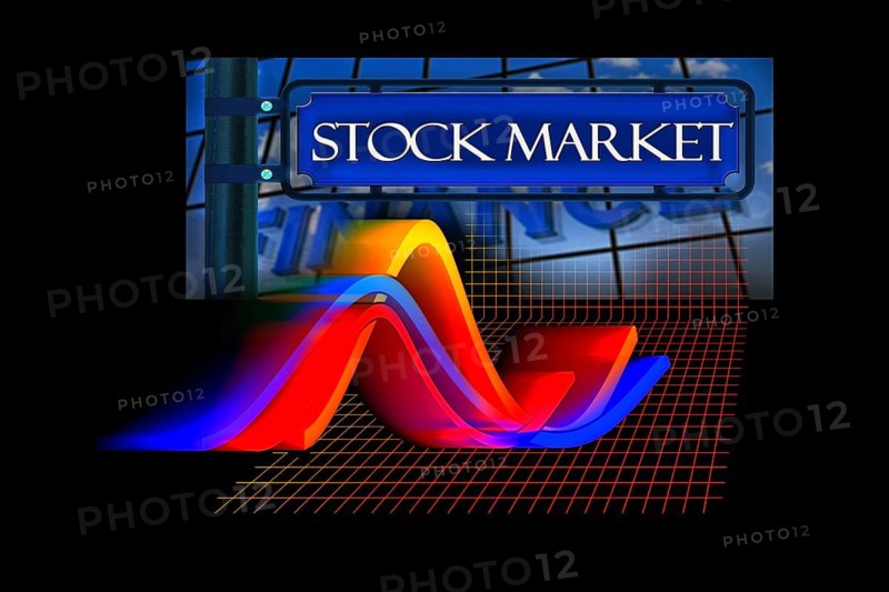 Symbolic image of stock market, Bitcoin, Trump's interventions in Fed policy, shameless enrichment, bull and bear, rising and falling prices, New York Stock Exchange, dollar reserve currency in question, President Trump with erratic policies, Ukraine and Iran war, consequences of world economy, stock trading, world crisis, money, finance, stock market crash, performance, securities, speculation, greed, fall in the euro, Brexit, crisis, economic development, stock market crash, inflation, money transactions, international stock exchanges, economic policy, financial policy
