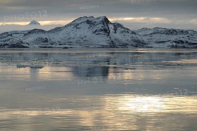 Kongsfjord or Kongsfjorden, Spitsbergen archipelago, Svalbard, Norway