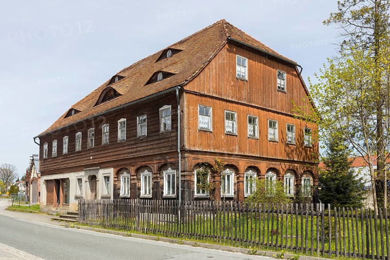 Listed Umgebindehaus in the Läuterau, Seifhennersdorf, Zittauer Gebirge, Saxony, Germany