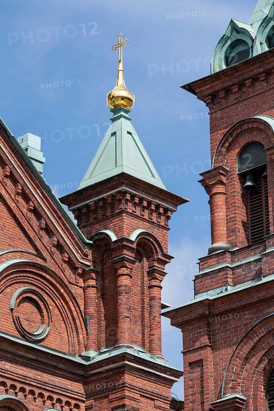 Tower with gold cross, Greek Orthodox Uspenski Cathedral or Uspenskin Katedraali, Katajanokka, city center, Helsinki, Finland