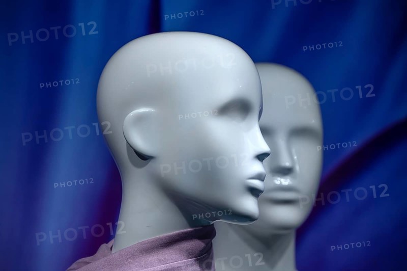 White heads of mannequins in a fashion store, Bavaria, Germany