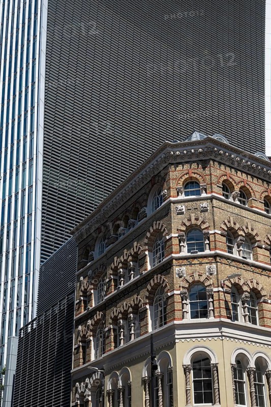 Historic building, behind skyscraper 20 Fenchurch Street, designed by Uruguayan architect Rafael Viñoly, on the top floor there is an observation deck with the Sky Gardens, London, England, Great Britain, Great Britain