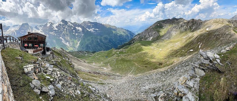 Panoramic view from 2571 meter high Edelweiss peak over left Edelweisshütte on the Grossglockner massif, Fusch, Province of Salzburg, Austria
