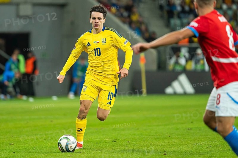 WROCLAW, POLAND - OCTOBER 14, 2024: UEFA Nations League match Ukraine - Czechia. In action Mykola Shaparenko (L)