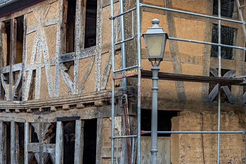 Medieval half-timbered house with scaffolding for renovation, historic old town, Runkel an der Lahn, Limburg-Weilburg, Hesse, Germany