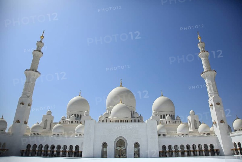 Impressive mosque with several domes and minarets under clear blue sky, Sheik Zayed Mosque, Sheikh Zayed Mosque, Grand Mosque, Abu Dhabi, Middle East, Emirate, United Arab Emirates, UAE, island in the Persian Gulf, peninsula, exterior view, blue sky, white mosque