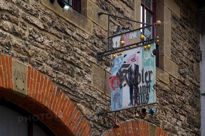 Guild sign, nose sign, Kübler Zunfthaus, Kübelesmarkt, Küblergasse, Altstadt, Bad Cannstatt, Stuttgart, Baden-Württemberg, Germany