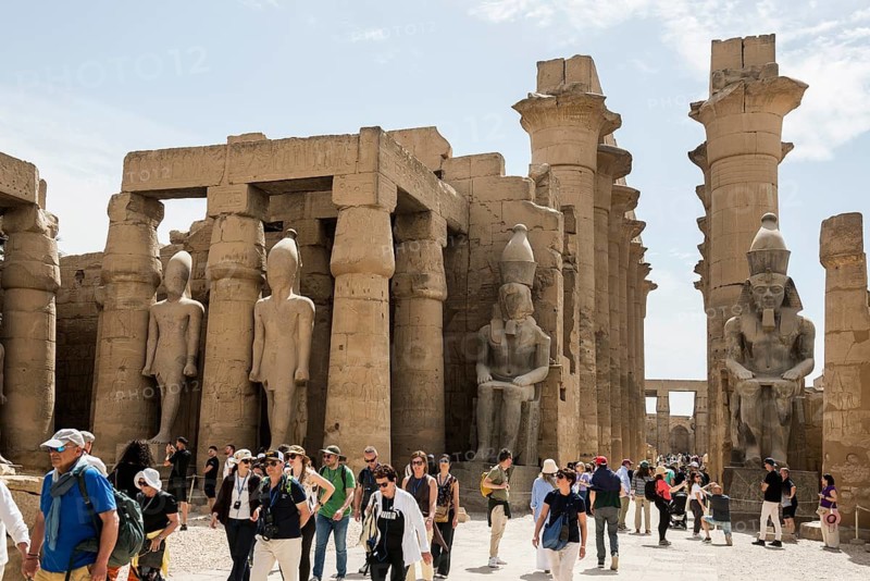 Many tourists, Luxor temple, UNESCO World Heritage Site, Luxor, Egypt