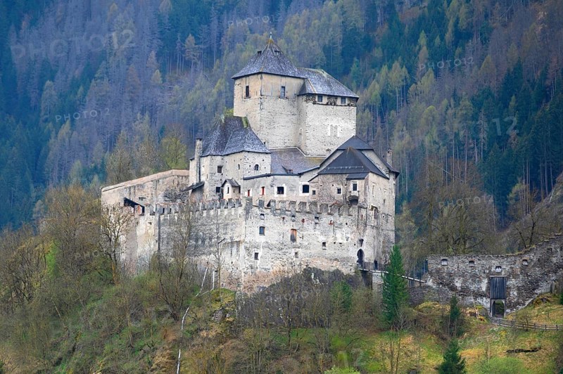 Reifenstein Castle, first mentioned in 1110, from 1809 the Thurn and Taxis family owns the castle, Sterzing, South Tyrol