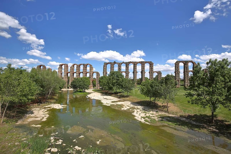 UNESCO Acueducto de los Milagros with Rio Albarregas River, Roman aqueduct, lowwater riverbed, Merida, Extremadura, Spain