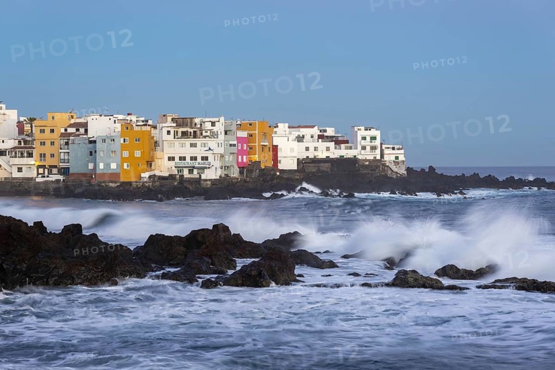 Playa Maria Jiménez at sunrise, Puerto de la Cruz, Tenerife, Canary Islands, Spain