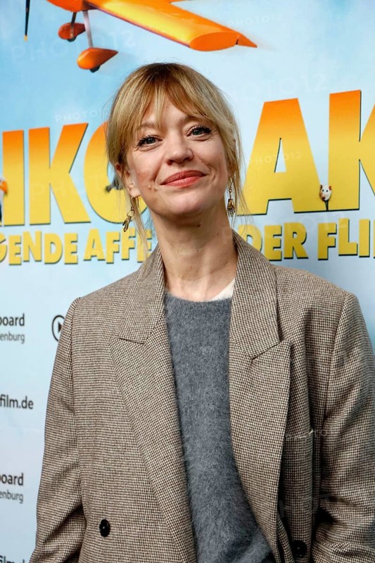 Heike Makatsch at the Berlin premiere of AKIKO - DER FLIEGENDE AFFE at the Filmtheater am Friedrichshain in Berlin on 25 May 2025