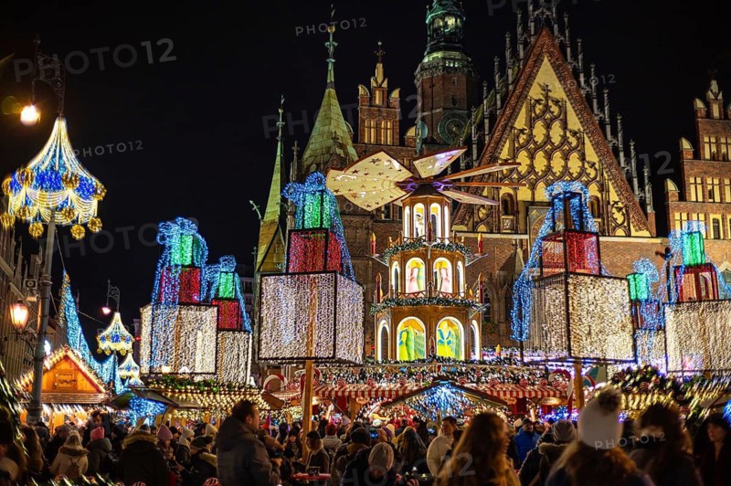 WROCLAW, POLAND - NOVEMBER 24, 2023: Traditional Christmas fair called Jarmark Bozonarodzeniowy in market square.