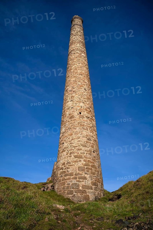 Chimney, Ruin, Botallack Tin Mine, Tin Mine, Tin Mine, Mining, Pendeen, Trewellard near St Just in Penwith, Cornwall, England, Great Britain, Great Britain