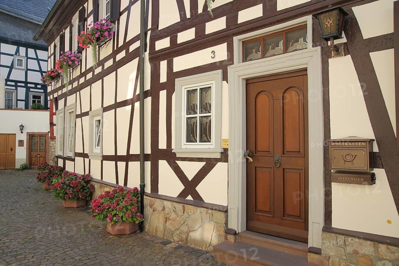 Half-timbered house, Eltville, Rheingau, Taunus, Hesse, Germany
