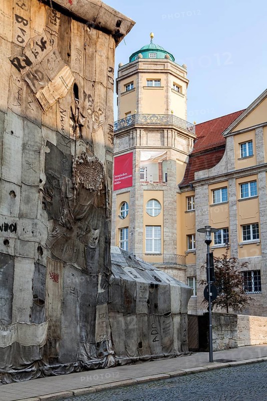 Torwache wrapped with old jute sacks, Check Point Sekondi Loco, by artist Ibrahim Mahama, documenta 14 exhibition, 2017, Hessisches Landesmuseum building in the background, Kassel, Brüder-Grimm-Platz, Wilhelmshöher Allee, Germany