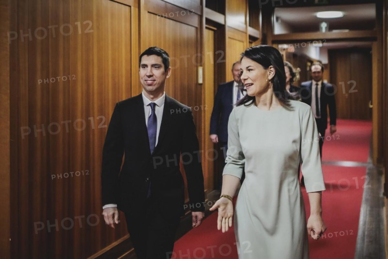(R-L) Annalena Bärbock (Alliance 90/The Greens), Federal Foreign Minister, meets Mihai Popsoi, Foreign Minister of Moldova, for talks in Berlin, 9 April 2024 / Photographed on behalf of the Federal Foreign Office