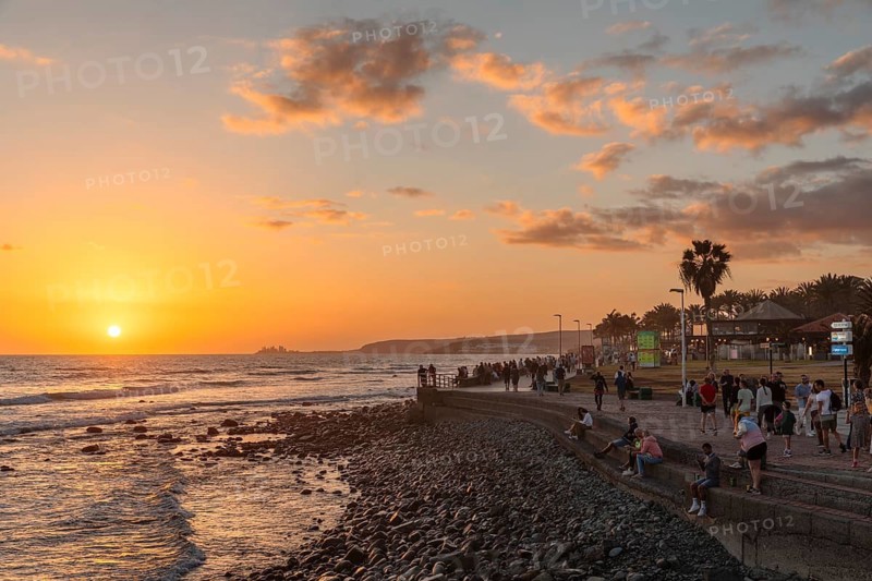 Sunset at Paseo de Meloneras, Maspalomas, Gran Canaria, Canary Islands, Spain, Maspalomas, Gran Canaria, Canary Islands, Spain