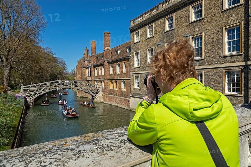 Punting, woman photographed, punting, Mathematical Bridge, Queens' College, River Cam, Cambridge, England, Great Britain