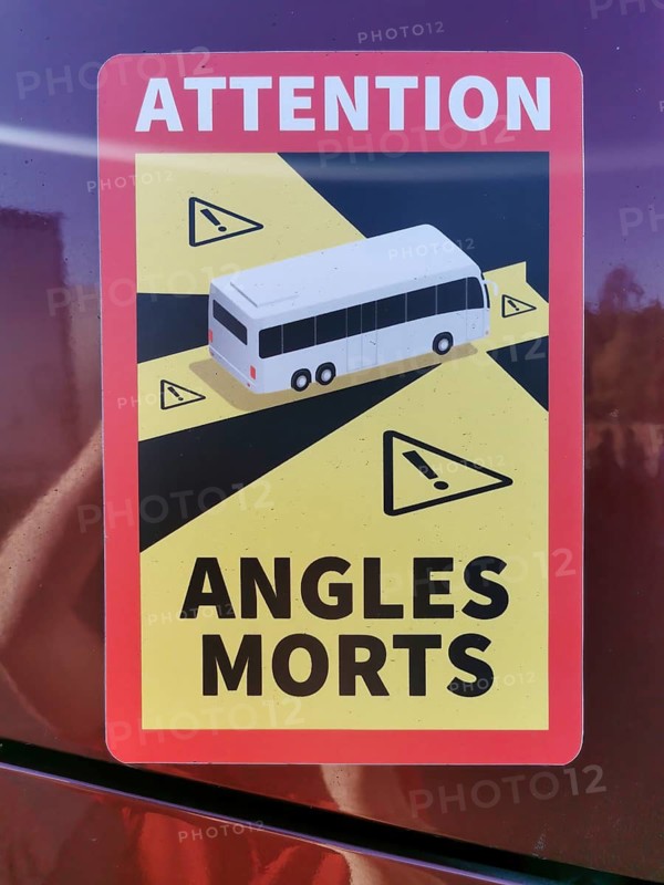 Angles Morts mandatory, blind spot stickers are required for trucks, buses and motorhomes entering France