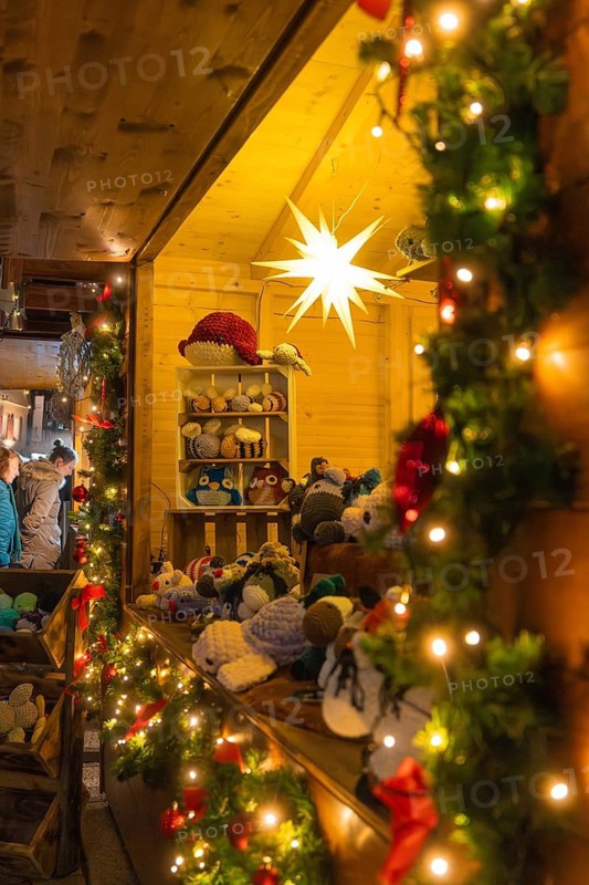 A cosy room with Christmas decorations and knitwear, illuminated and cosy, Christmas market, Nagold, Black Forest, Germany