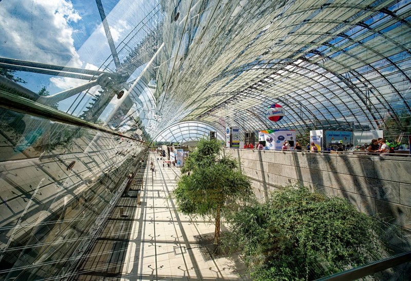 New Leipzig Trade Fair Centre, Leipzig Trade Fair, with glass entrance hall, interior view, trade fair complex, trade fair grounds, glass dome, event, trade, exhibition, Leipzig, Saxony, Germany