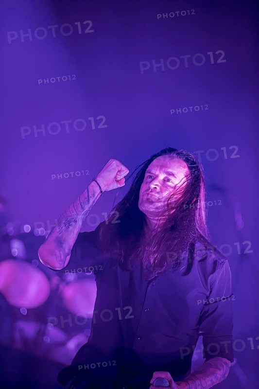 Marcus Bischoff, singer of Heaven Shall Burn, live on Heimat Over Europe Tour 2026 at Munich Zenith on 21.03.2026