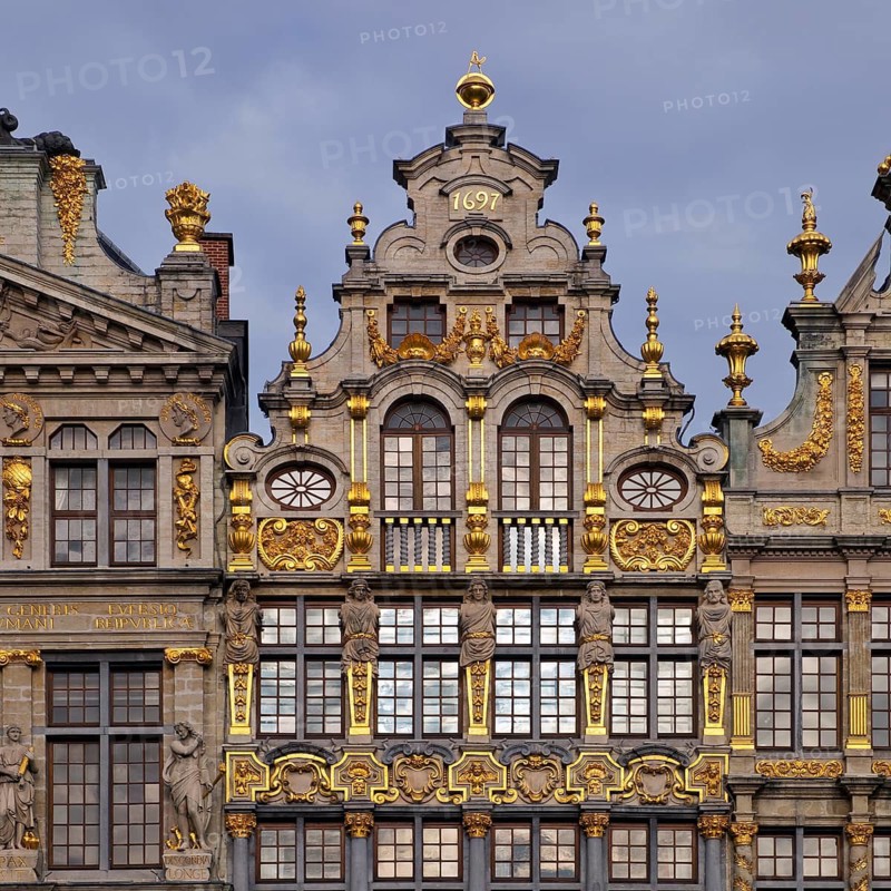 Baroque façade of the guild house Le Sac, guild of carpenters, joiners and coopers, Grand-Place, Grote Markt, Brussels, Belgium