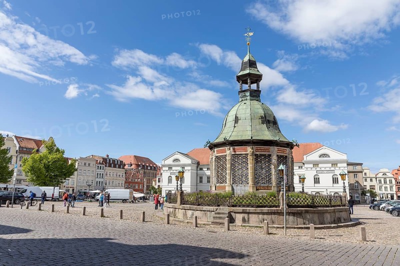 The city's landmark, Wismar water art on the market square, in the town hall, Hanseatic City of Wismar, Mecklenburg-Western Pomerania, Germany