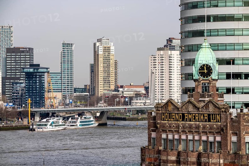 Kop van Zuid, Wilhelminapier, skyscrapers on the Nieuwe Maas, skyline of the city center, Holland Amerikaplein, Hotel New York, Holland Amerika Lijn, Rotterdam, Netherlands