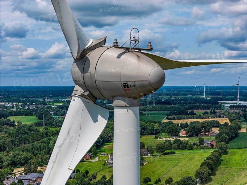 Wind turbine, type Enercon E-82, near Gladbeck, North Rhine-Westphalia, Germany