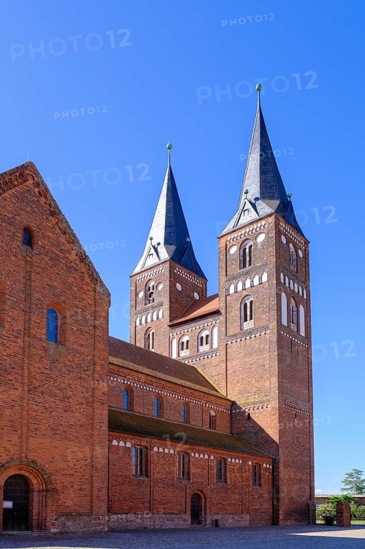 Jerichow Monastery, Collegiate Church, Premonstratensian Monastery of St Marien Nikolai, Jerichow, Romanesque Road, Altmark, Saxony-Anhalt, Germany