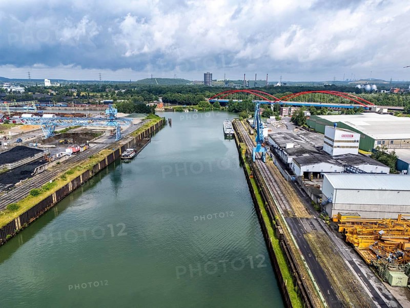 DefaultThe city harbour in the north of Essen, on the Rhine-Herne Canal, North Rhine-Westphalia, Germany, The city harbour in the north of Essen, on the Rhine-Herne Canal, North Rhine-Westphalia, Germany