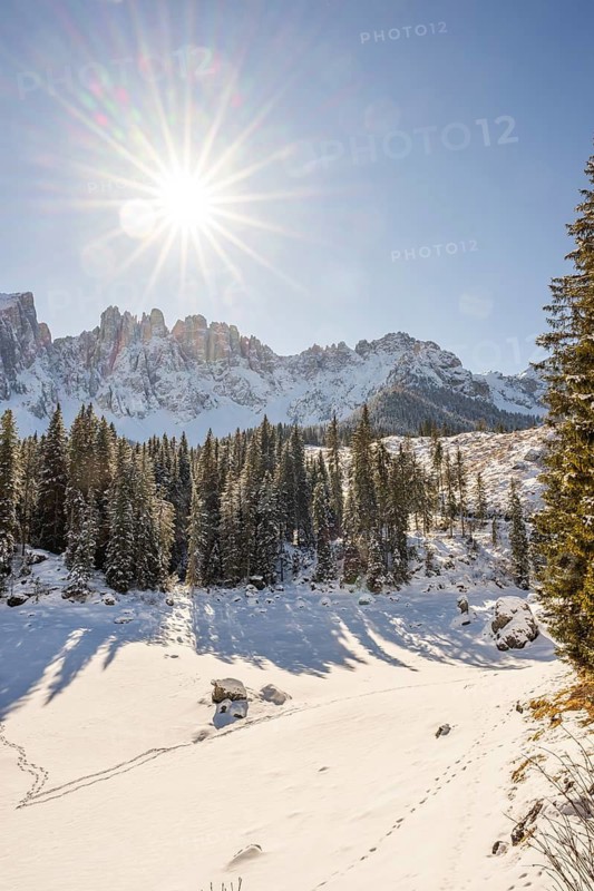 Beautiful landscape of the Mountain silhouettes of the Sexten Dolomites on a sunny winter day, South Tyrol, Trentino-South Tyrol, Alto-Adige, Italy