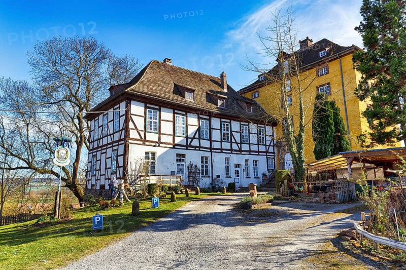 Tonenburg, hotel, restaurant, defense defence tower, motorcyclist meeting point, Albaxen, Höxter, Germany